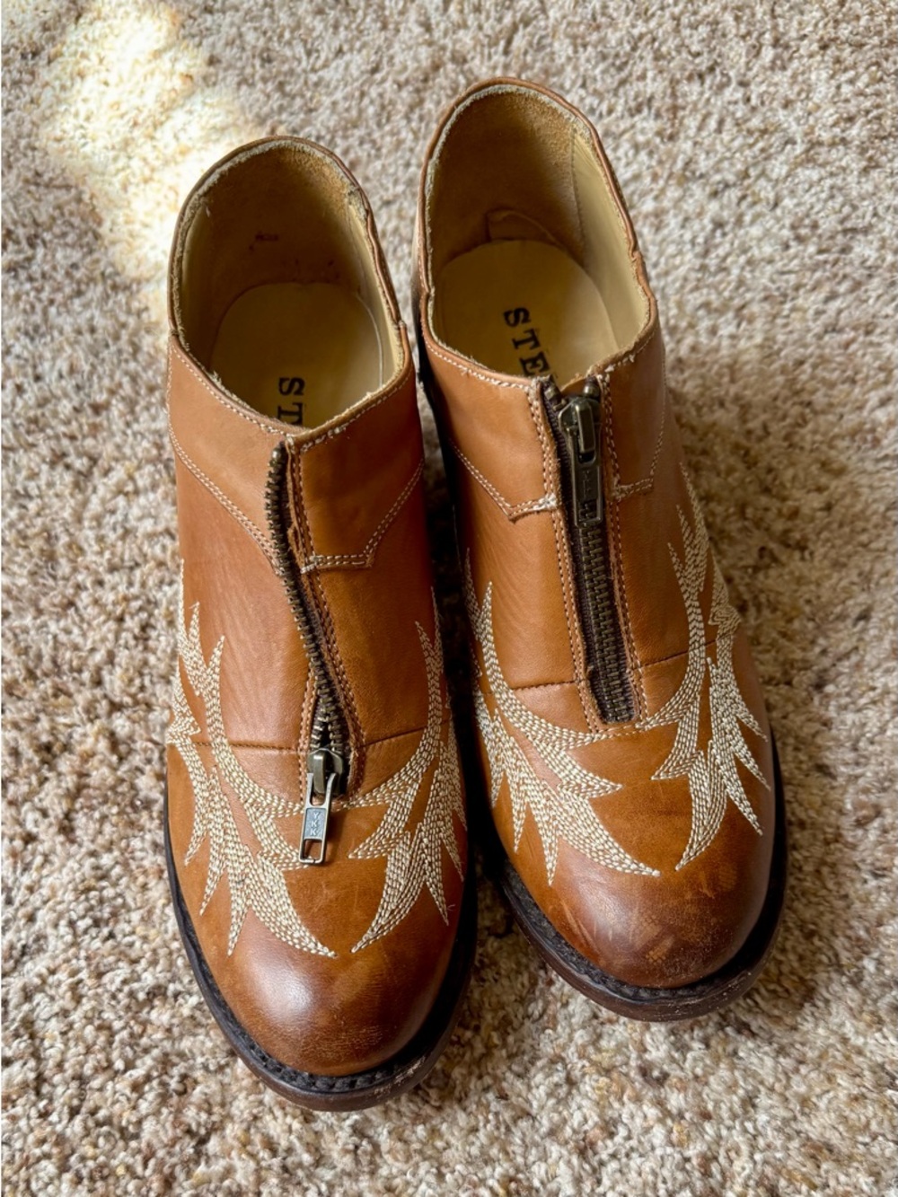 Stetson Tan Leather Ankle Booties with Cream Embroidery